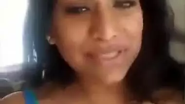 desi bhabhi sending hot selfie to hubby showing her mega huge milk tanks