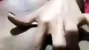 Slim Bengali village girl nude selfie MMS