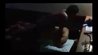 Desi sex Indian porn movie scenes of Saloni bhabhi ki chudai by boss