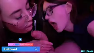 Hot Pearl with girlfriend Pretty Mary in 