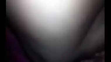 Desi house wife porn video with hubby’s friend