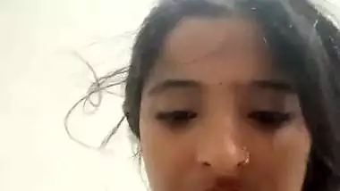 Desi GF’s doggy style Indian sex with her lover