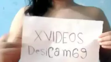 EXTREME Hot Indian Girlfriend Showing Her BIG BOOBS In Webcam ! Red HOT Indian College Teen