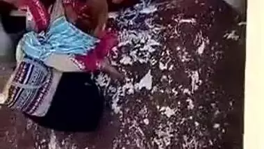 Mature Wife Outdoor Pussy Fingering by Lover