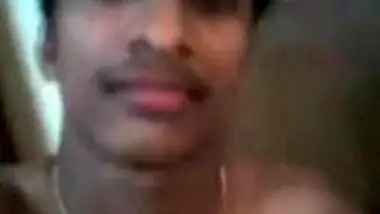 Sex MMS Of Desi Guy With Next Door Bhabhi