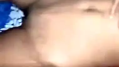 Desi wife tries to stop man who makes a XXX show of her naked beauty