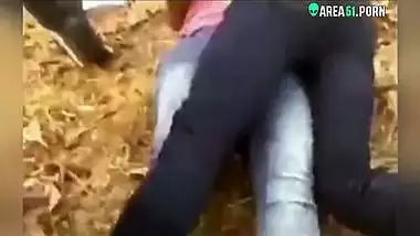 Cheating Desi wife caught moaning as she is fucked outdoor, mms sex leak