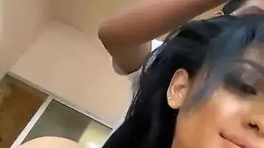 Sri Lankan Queen PiumI Hot Boobs-2