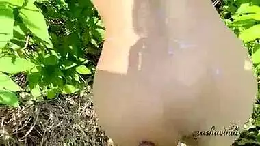 Sundar amateur girl ki chudai ka hardcore porn video