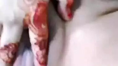 Desi aunt with large boobs giving full naked show