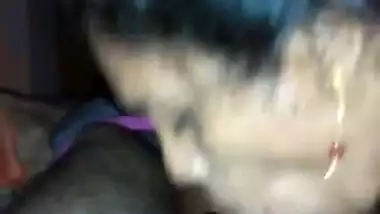 LUST FILLED BHABHI GIVING AWESOME BLOWJOB TO LOVER WHEN HUBBY AWAY