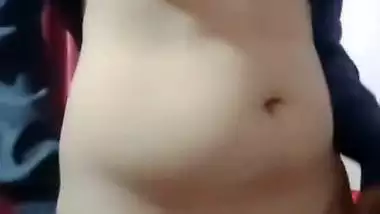 Sexy maal naked show for her boyfriend viral MMS