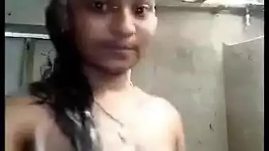 Nude teen bath video on live cam for her bf