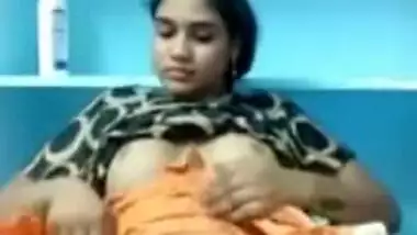 Desi Indian girl showing her naked boobs fat pussy