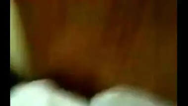 Sexy Tamil aunty making out in a hotel