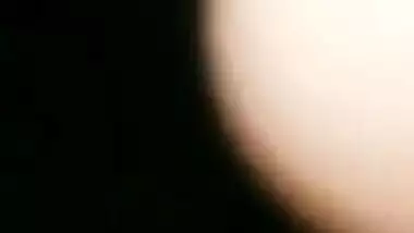 Sexy Indian dick sucker XXX girl gives a pro blowjob on camera MMS